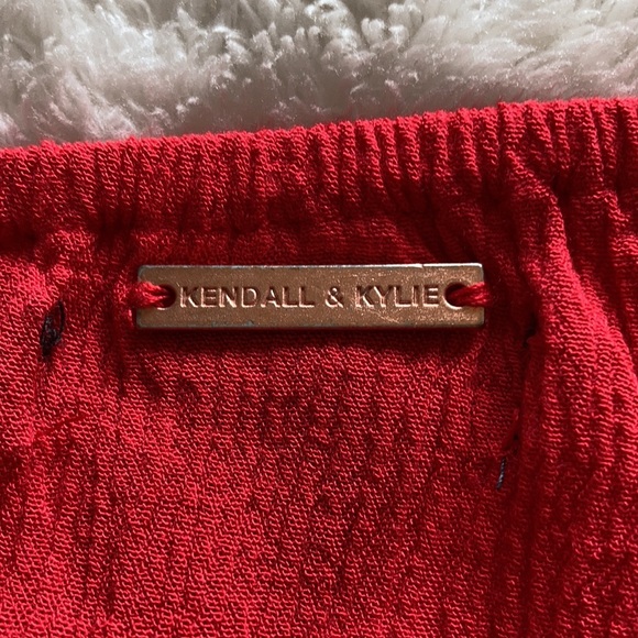 Kendall & Kylie Cropped Top Long Sleeve Size M - Picture 11 of 11